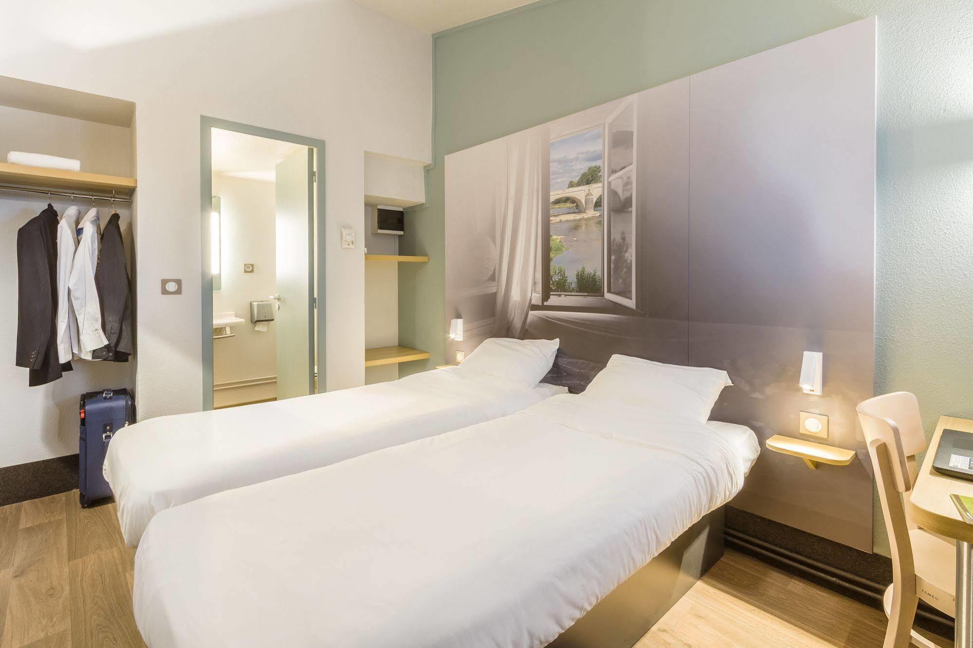 B&B Hotel Dijon Nord Zenith Exterior photo